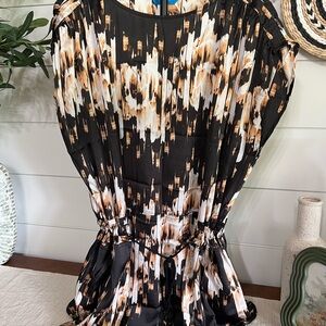 Derek Lam Black and Brown Patterned Garment